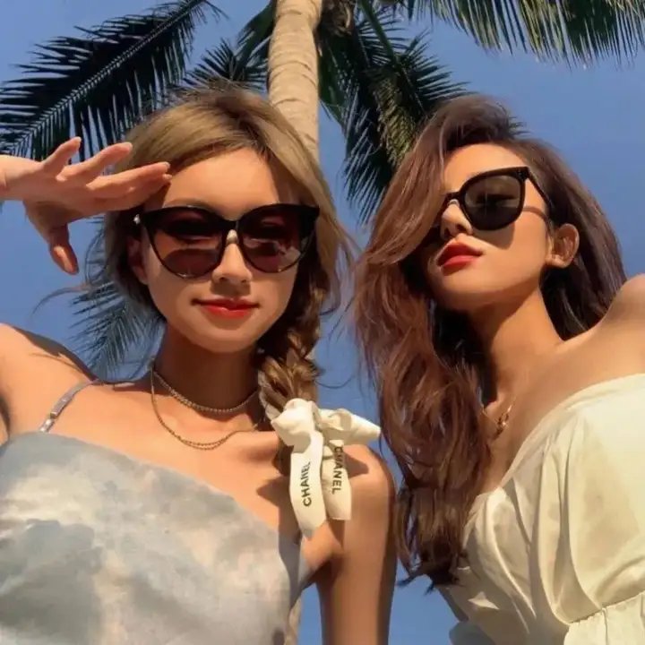 泳舞姐妹